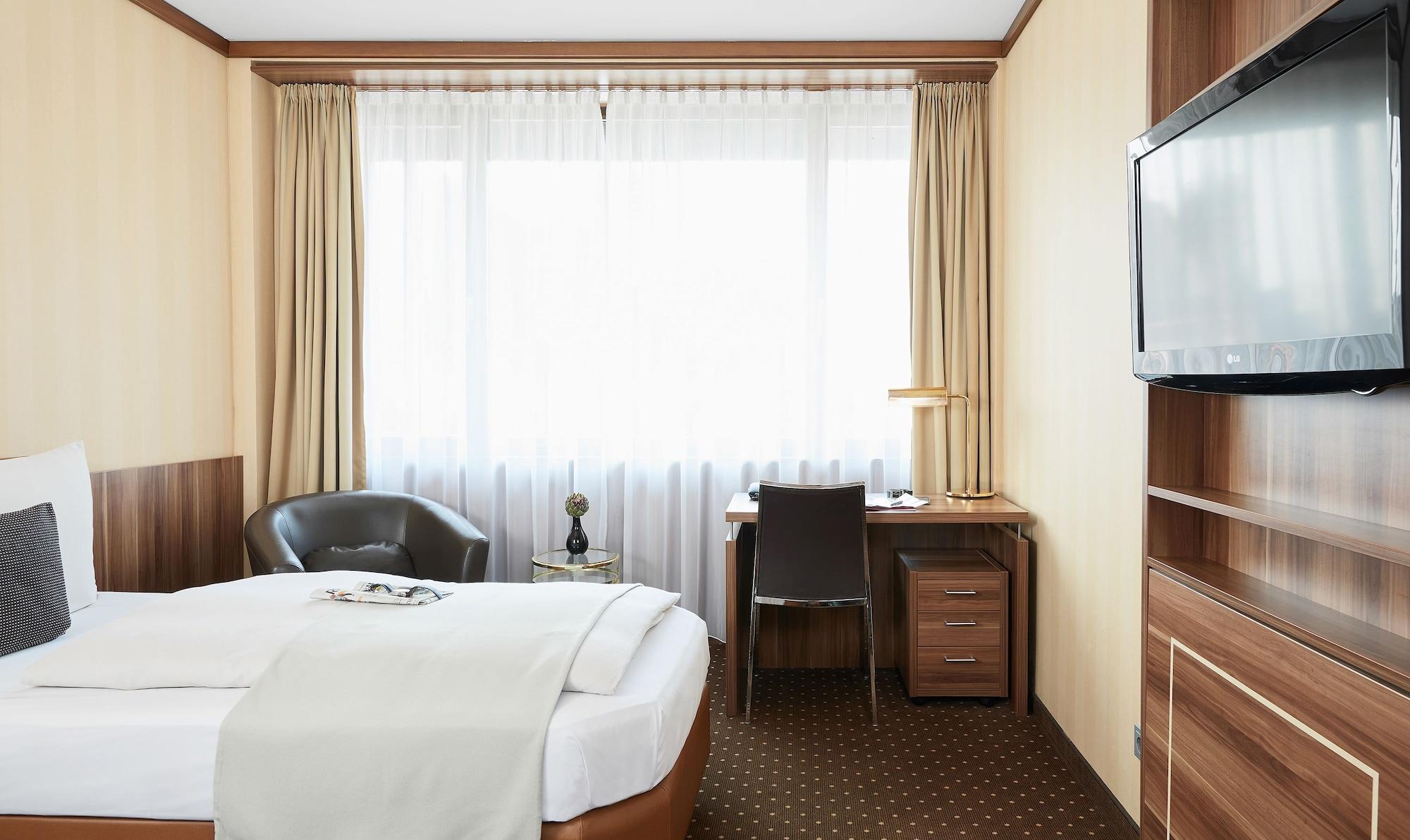 Living Hotel Duesseldorf Bagian luar foto