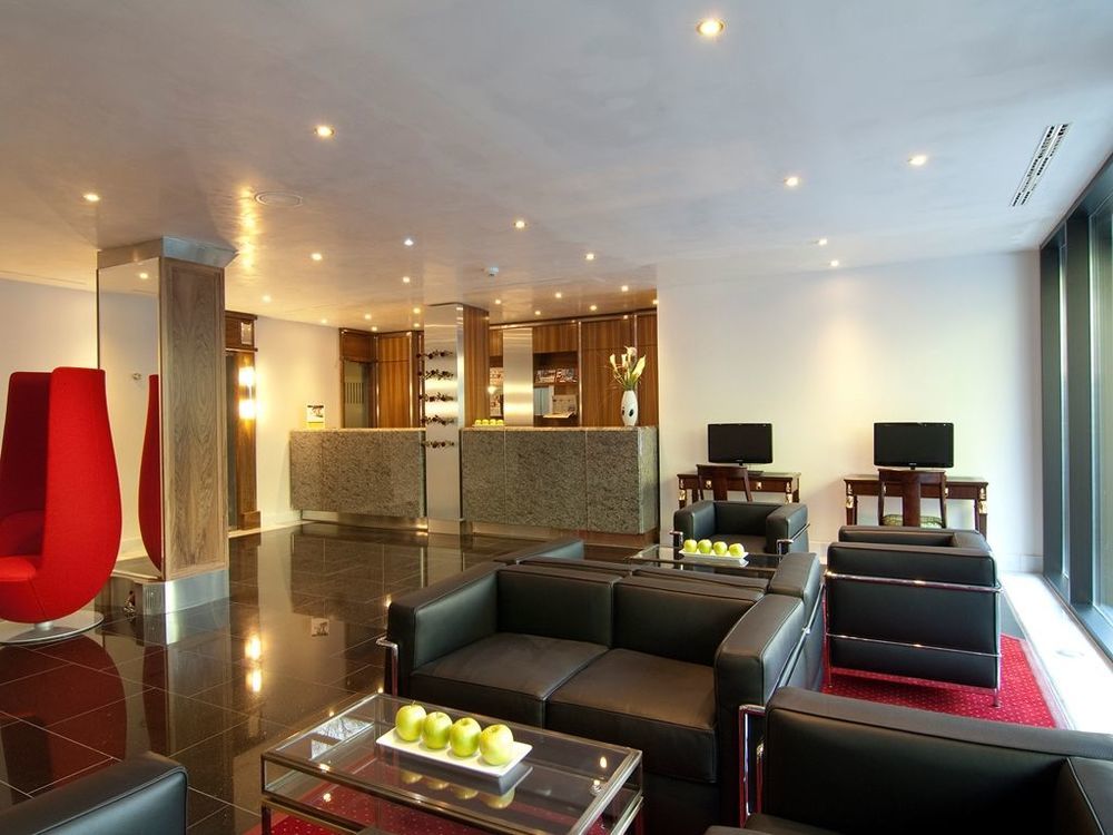 Living Hotel Duesseldorf Bagian luar foto