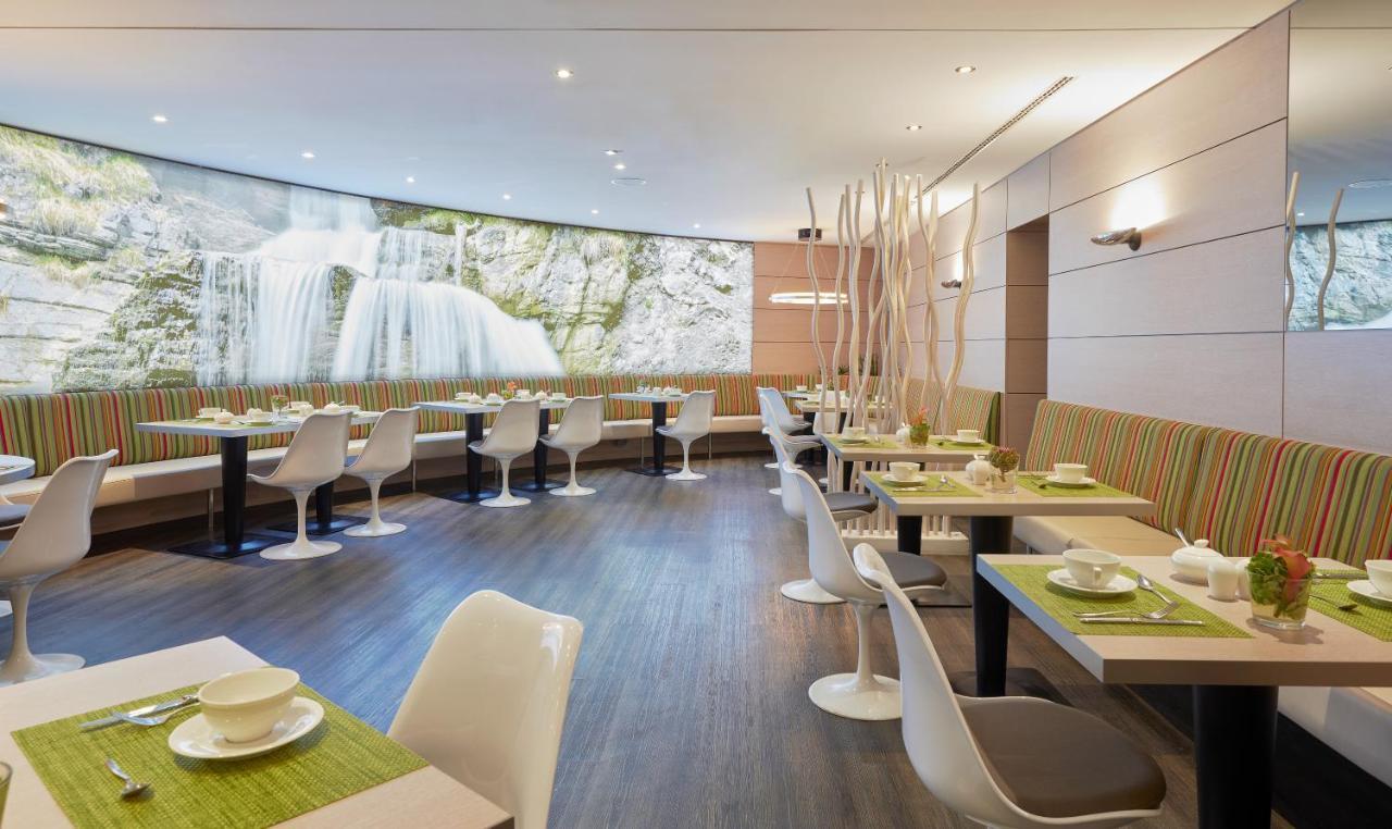 Living Hotel Duesseldorf Bagian luar foto