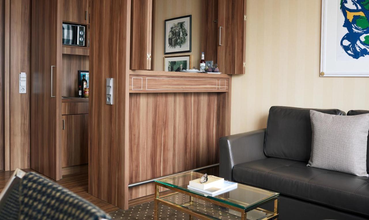 Living Hotel Duesseldorf Bagian luar foto
