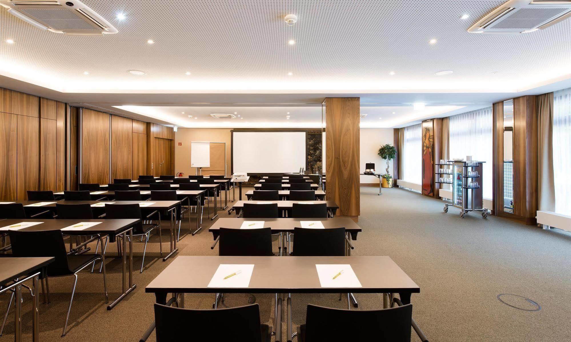 Living Hotel Duesseldorf Bagian luar foto